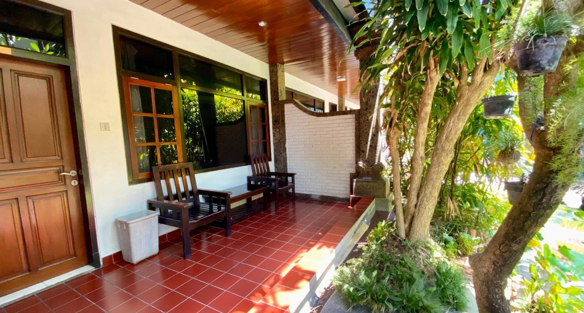 Simpang Inn Hotel Legian  Exterior photo