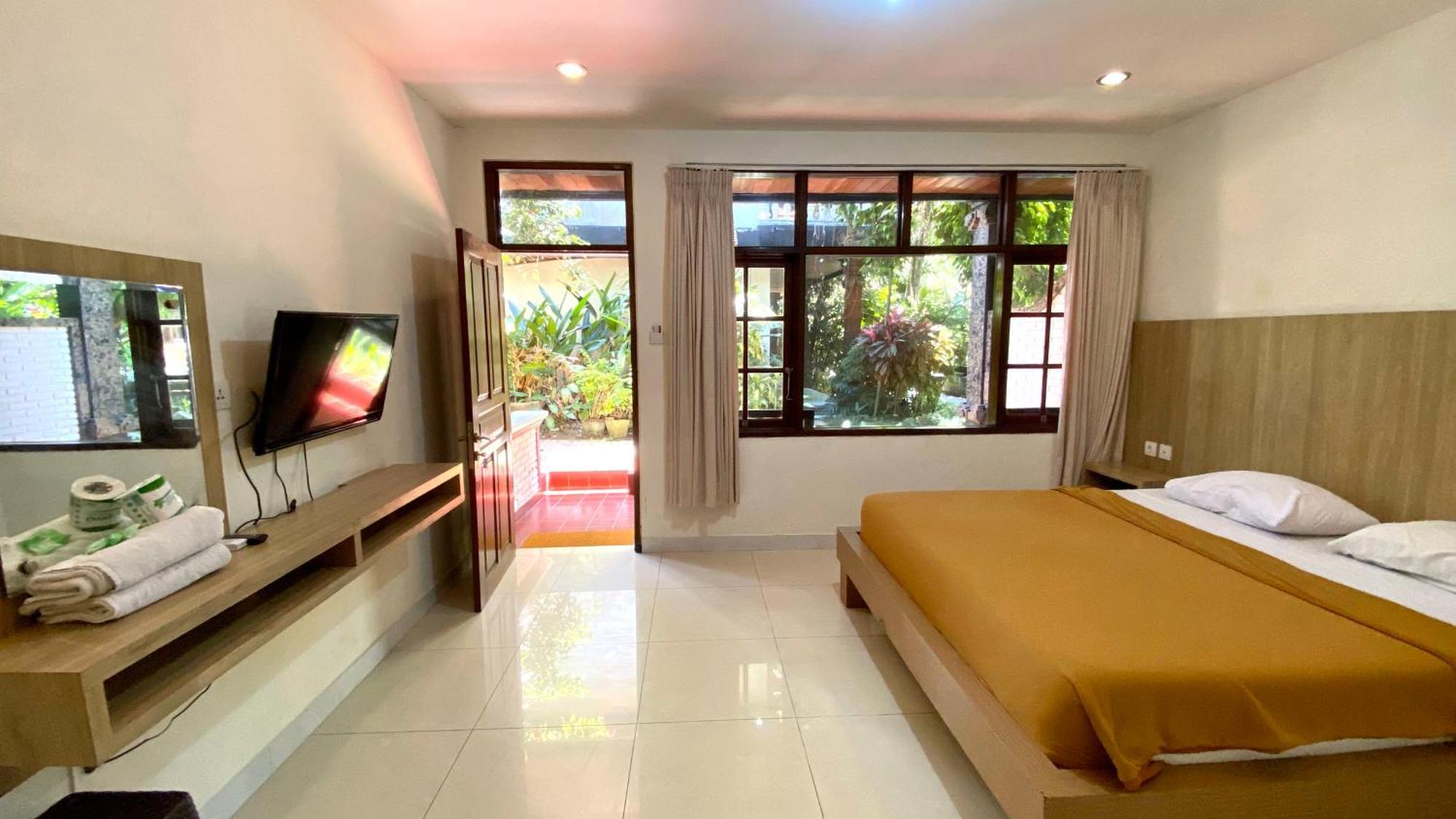Simpang Inn Hotel Legian  Exterior photo